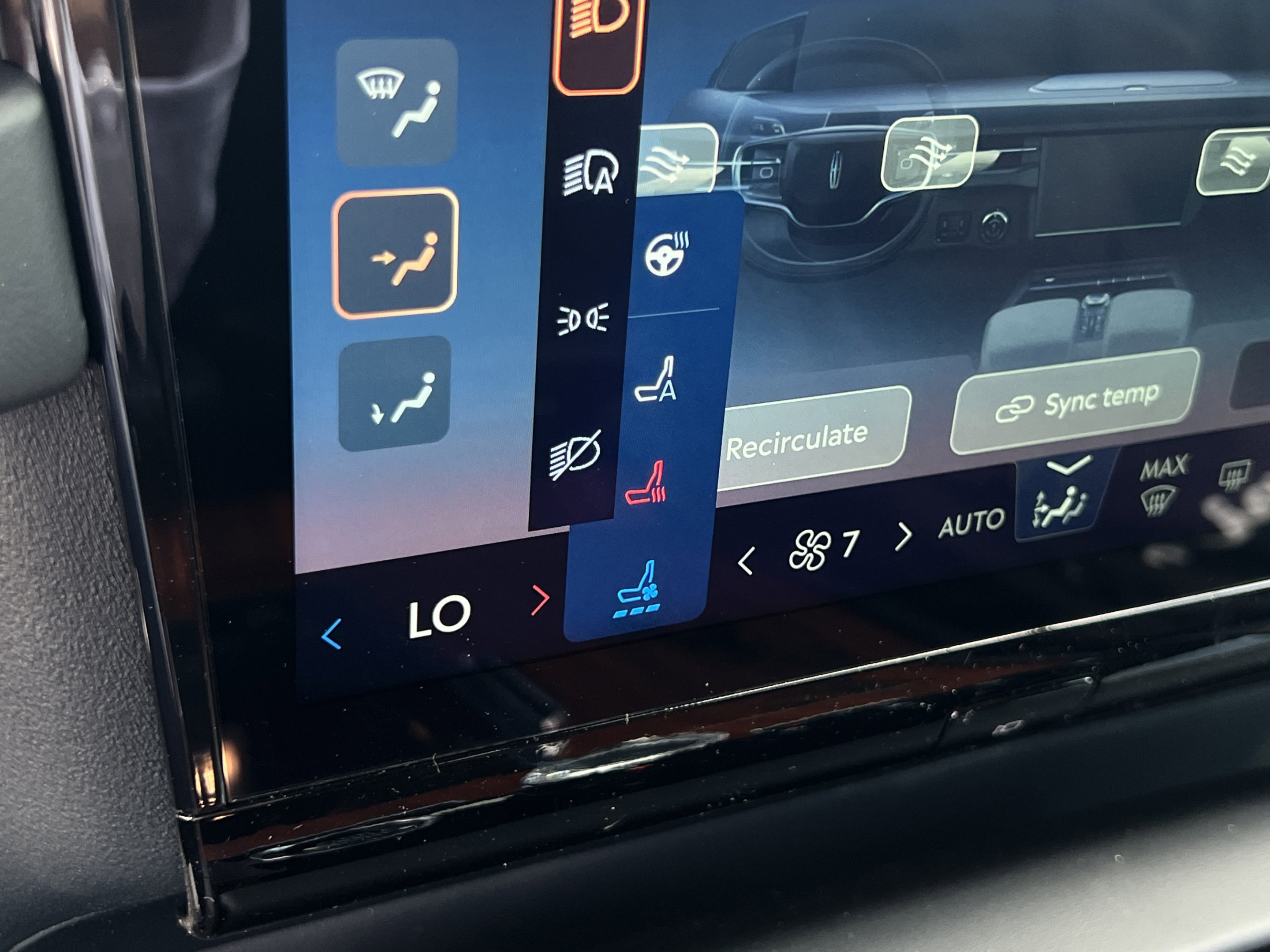 New 2026 Lincoln Navigator Black Label AWD/4WD image 13