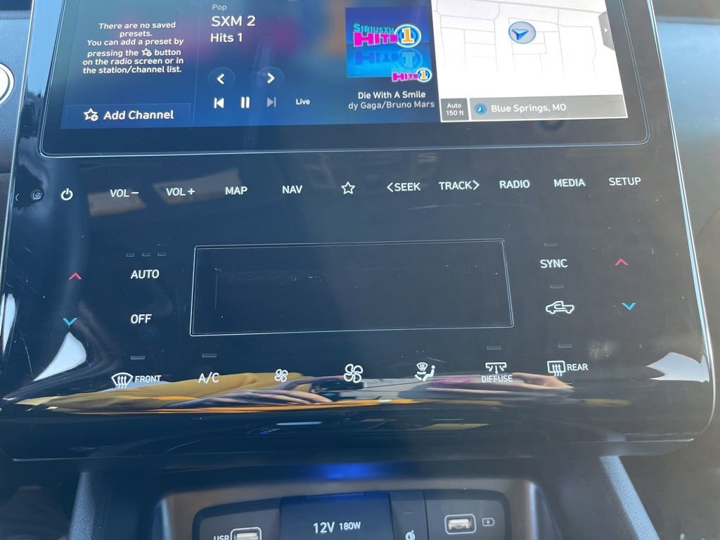 Used 2024 Hyundai Santa Cruz Limited image 28