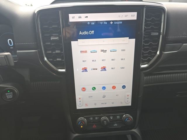 Used 2025 Ford Ranger Lariat w/ Chrome Accent Package image 14