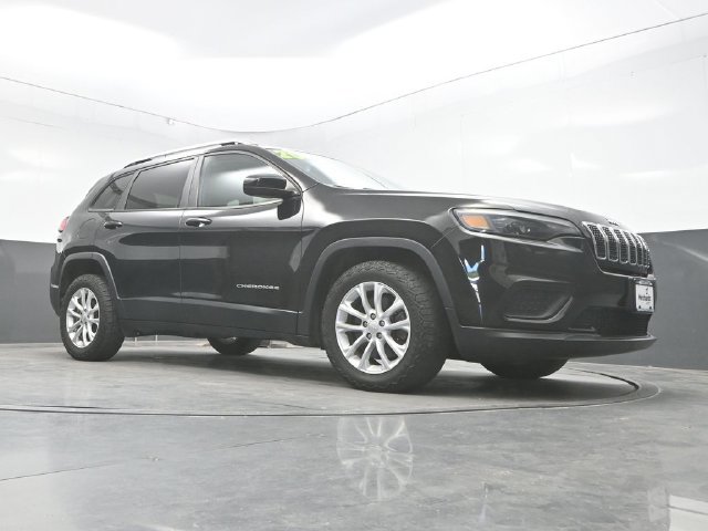 Used 2020 Jeep Cherokee Latitude FWD image 37