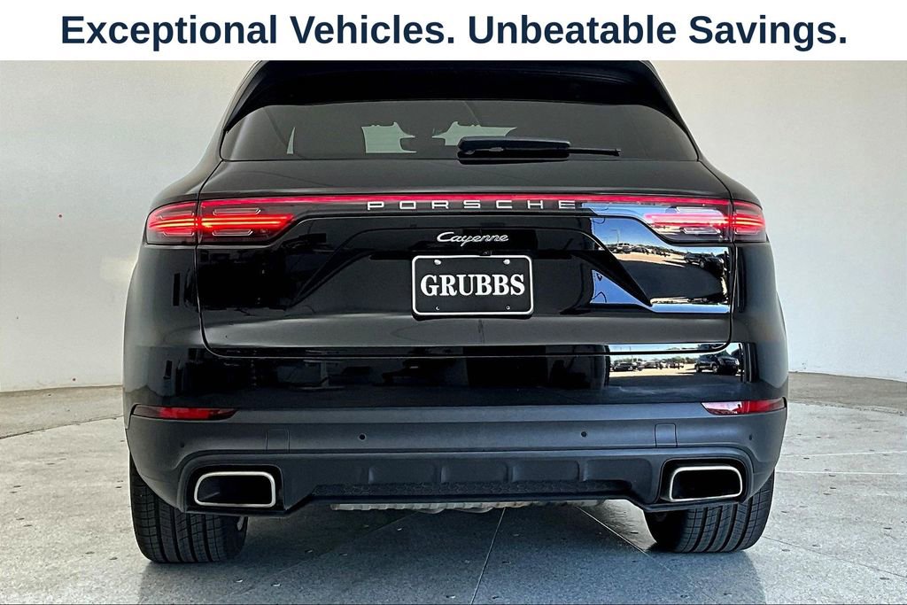 Used 2022 Porsche Cayenne AWD/4WD image 5