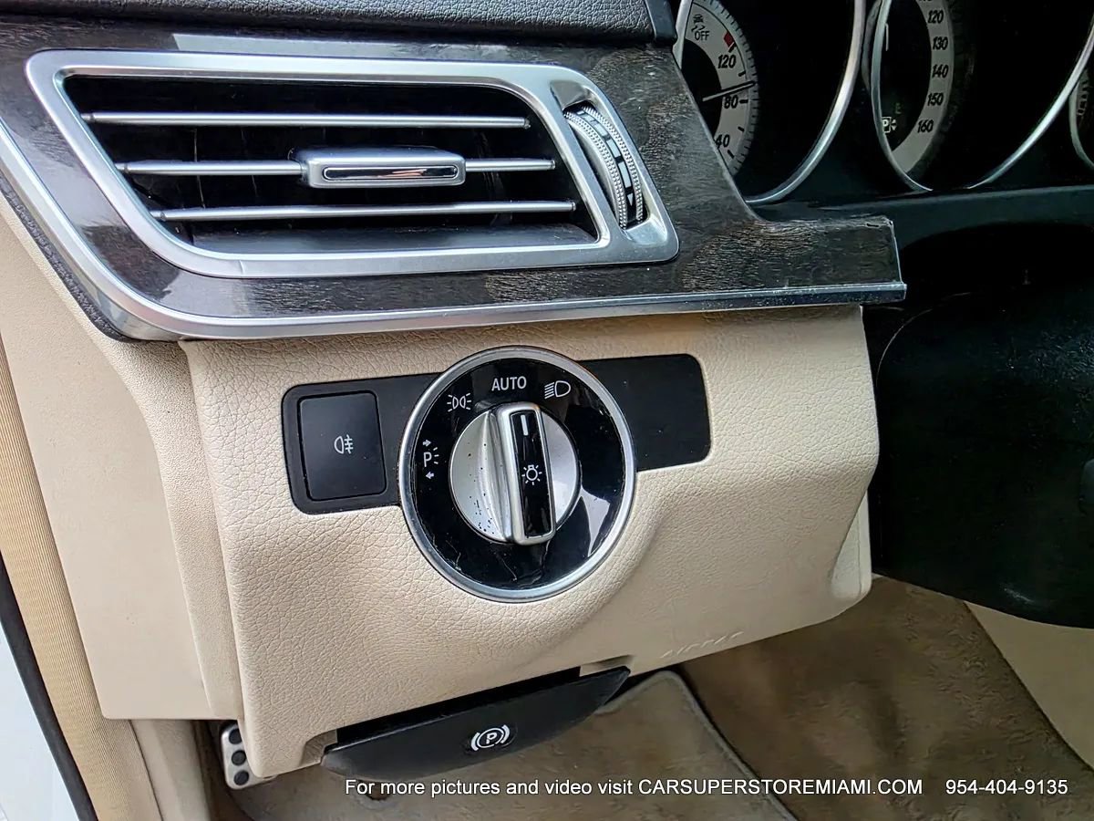 Used 2015 Mercedes-Benz E 350 Sedan image 29