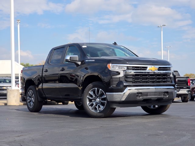 New 2026 Chevrolet Silverado 1500 LT w/ LPO, Liner Protection Package AWD/4WD image 2