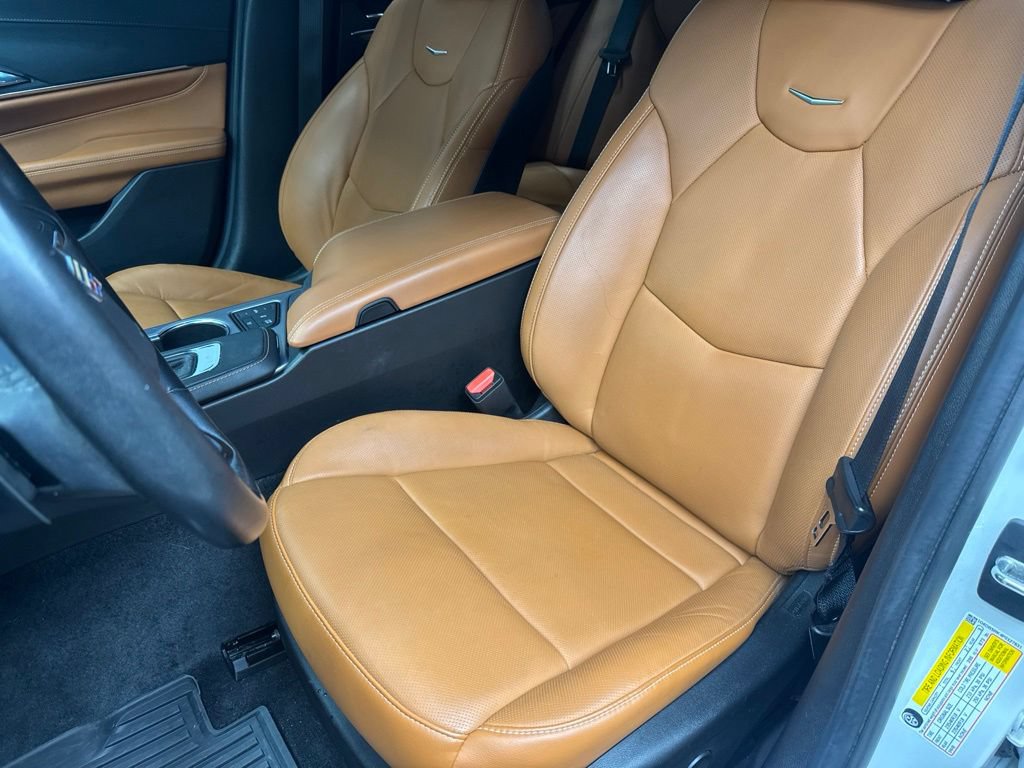 Used 2023 Cadillac CT4 Premium Luxury RWD image 21
