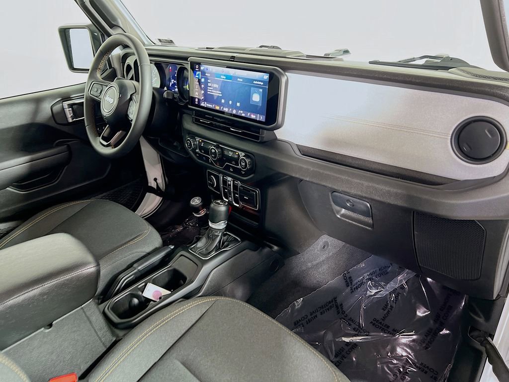 Used 2024 Jeep Wrangler Unlimited image 25