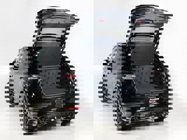 New 2026 Porsche Cayenne GTS image 34