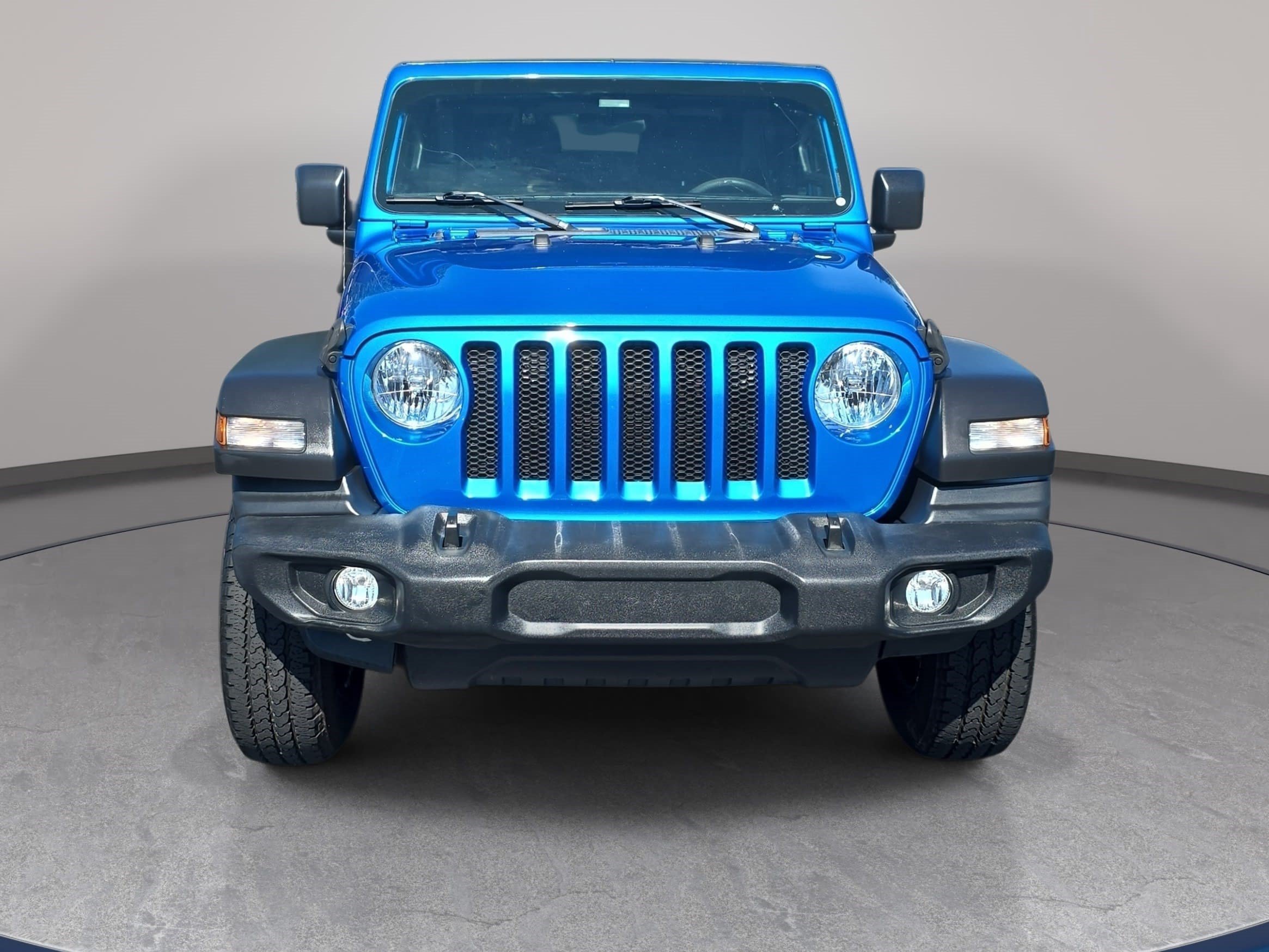 Used 2023 Jeep Wrangler Sport AWD/4WD image 2