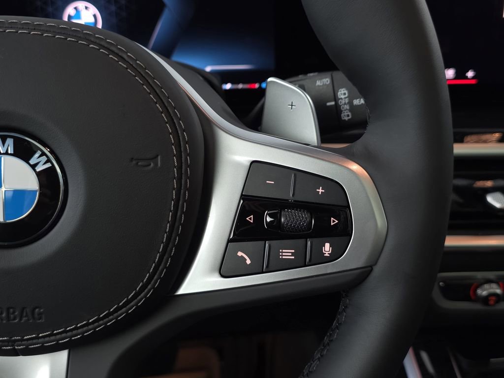 New 2026 BMW X7 xDrive40i w/ M Sport Package image 19
