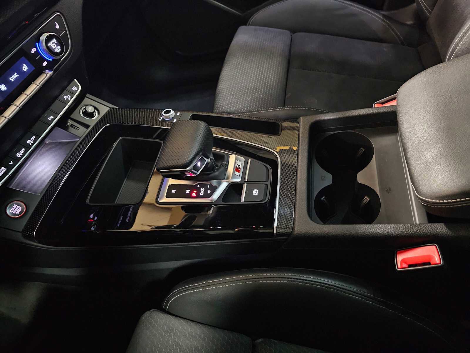 Used 2023 Audi SQ5 Premium w/ Convenience Package image 29