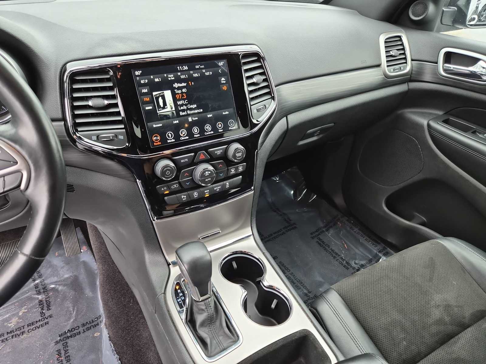 Used 2019 Jeep Grand Cherokee Altitude image 22