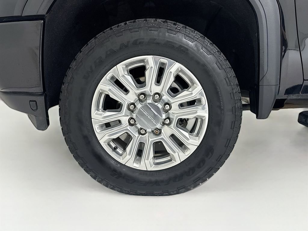 Used 2022 GMC Sierra 3500 Denali w/ Denali Ultimate Package image 28