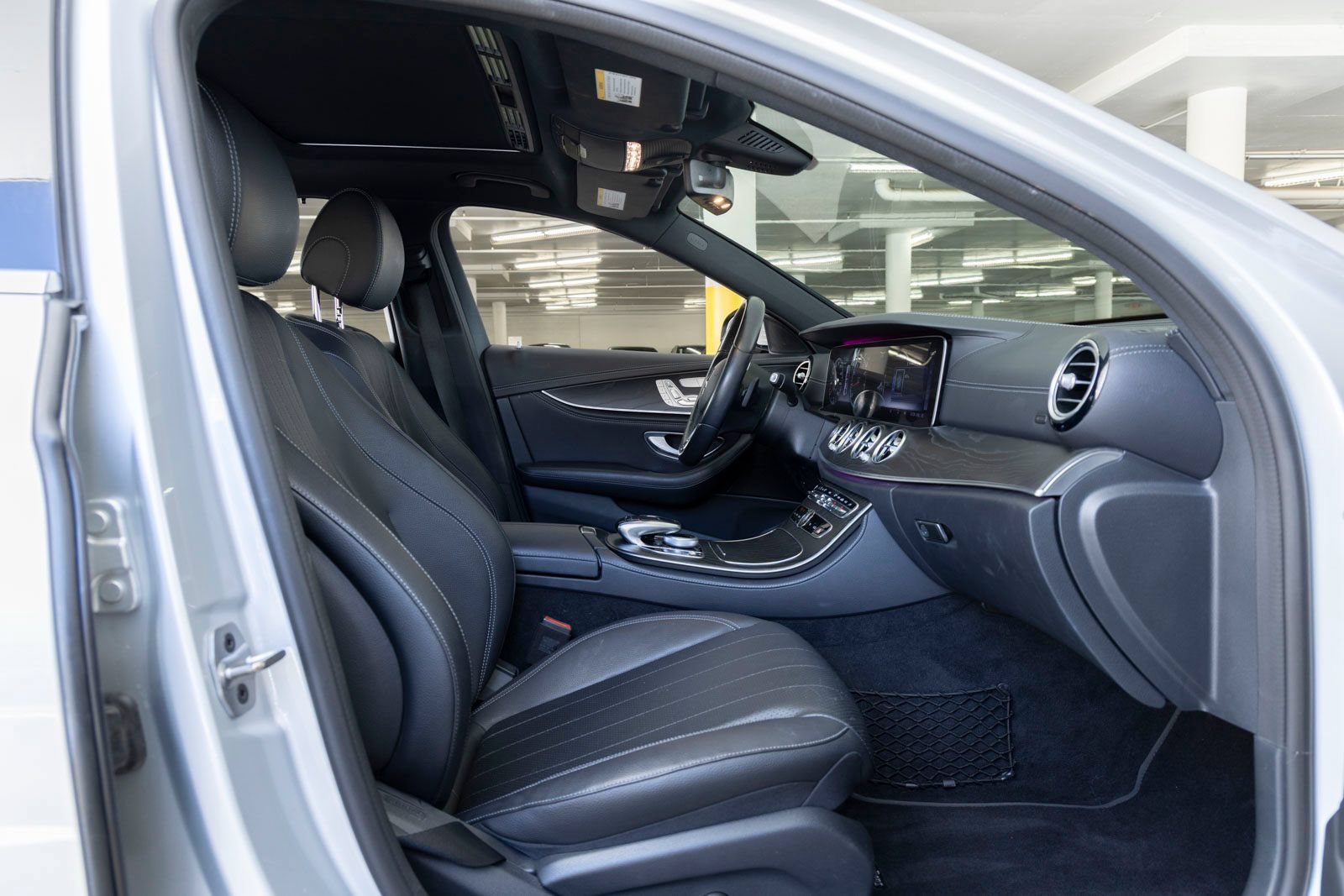 Used 2019 Mercedes-Benz E 300 image 28