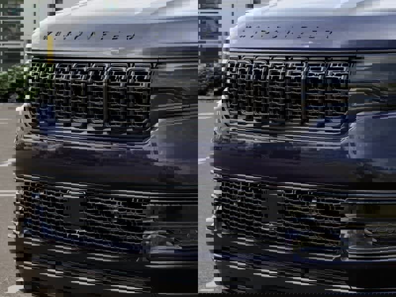 New 2025 Jeep Wagoneer L Series II w/ Premium Group I image 11