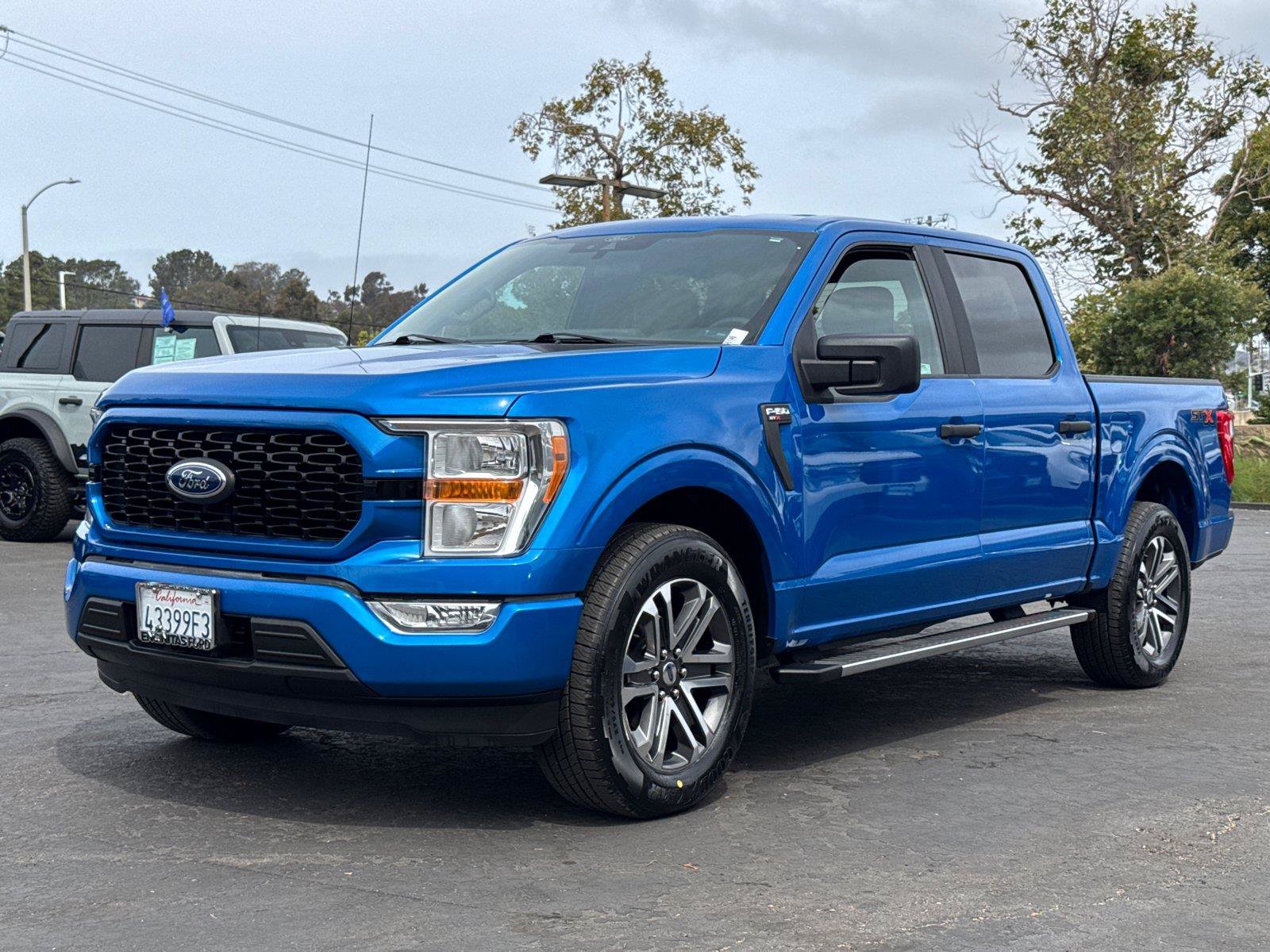 Certified 2021 Ford F150 XL w/ STX Appearance Package RWD image 4