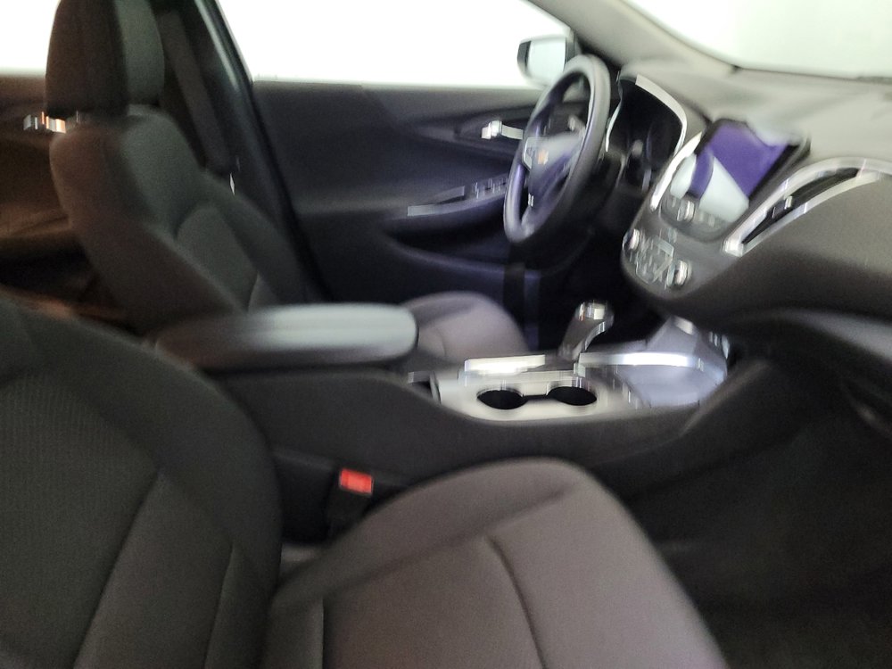 Used 2020 Chevrolet Malibu LT image 21