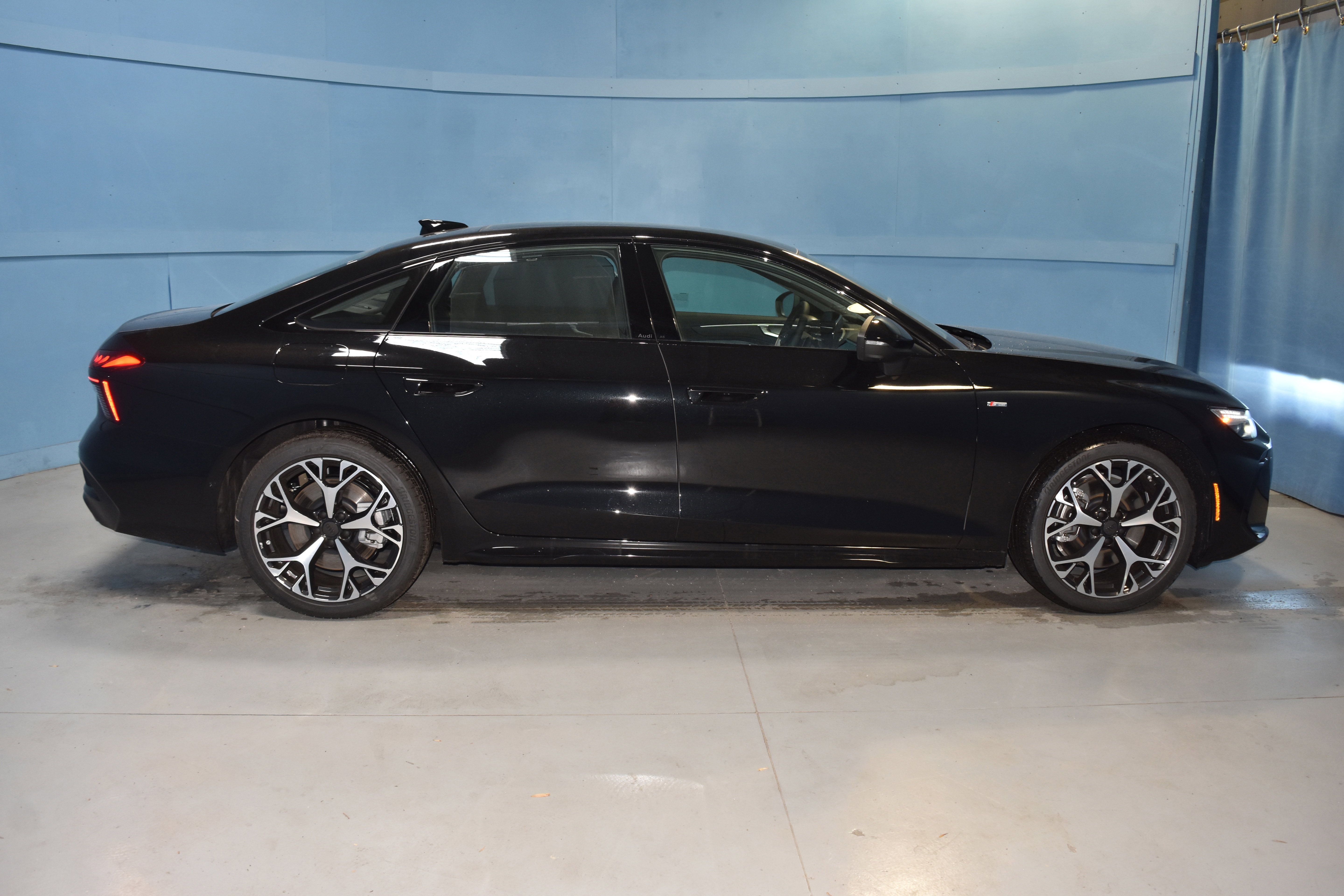 New 2026 Audi A6 Premium Plus image 18