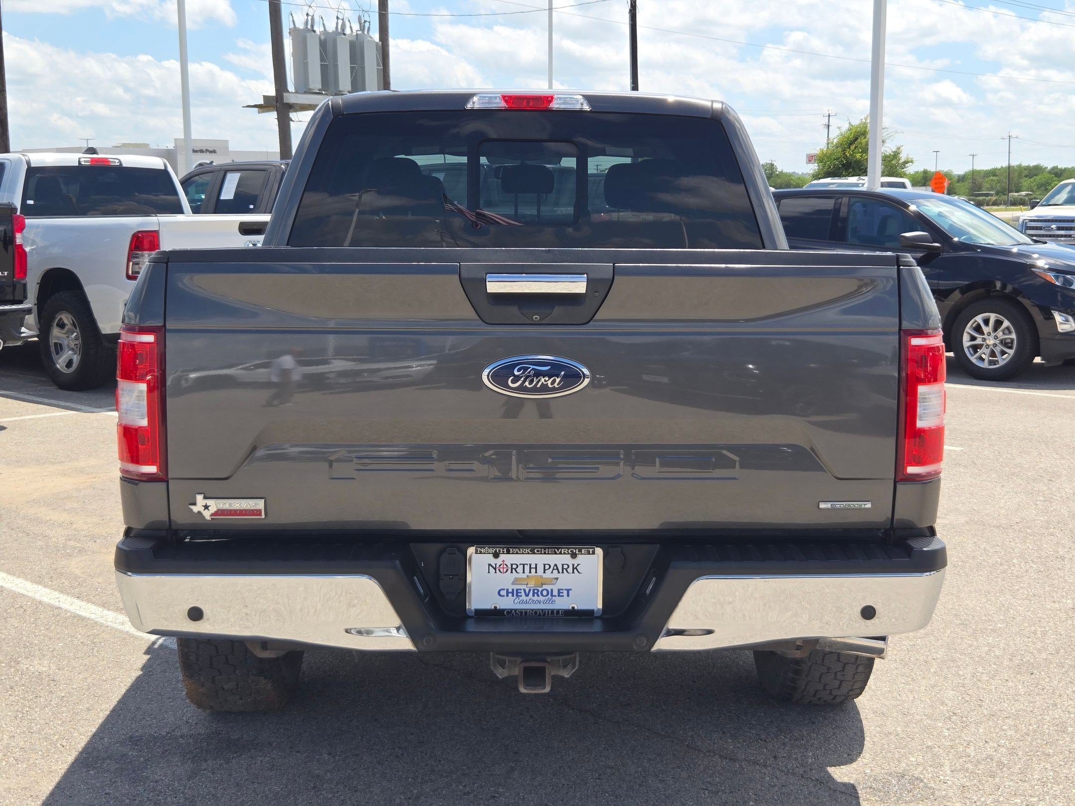 Used 2018 Ford F150 XLT w/ Equipment Group 302A Luxury RWD image 4