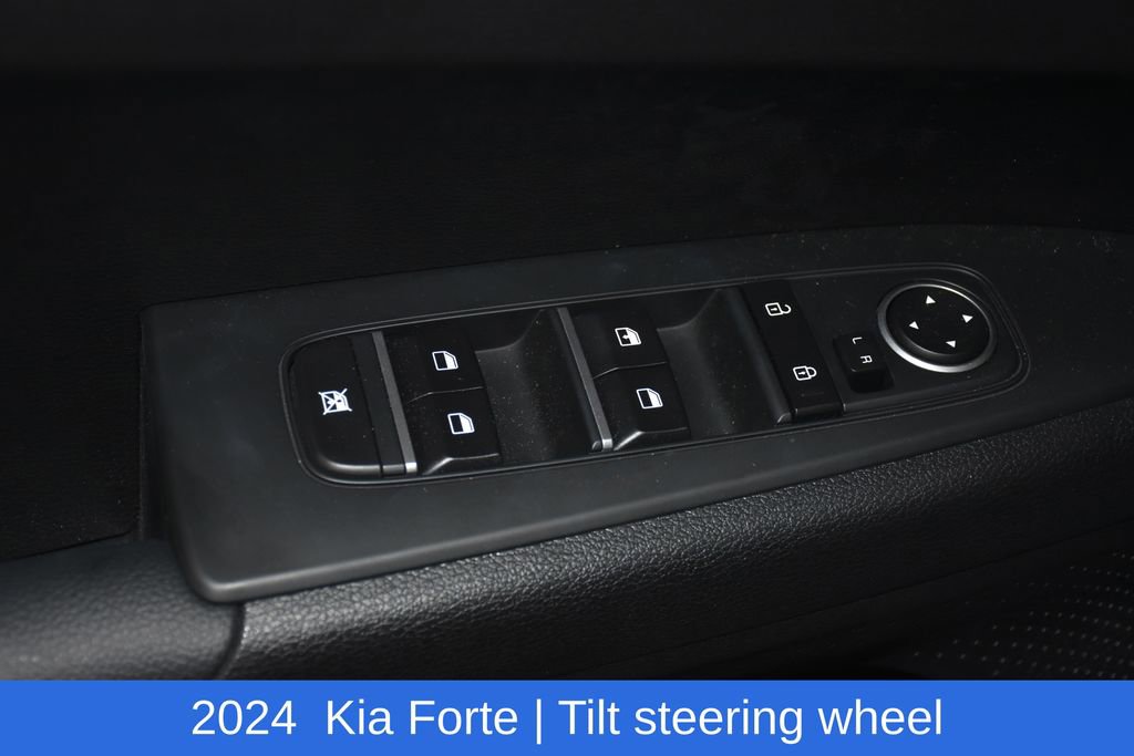Used 2024 Kia Forte LXS FWD image 23