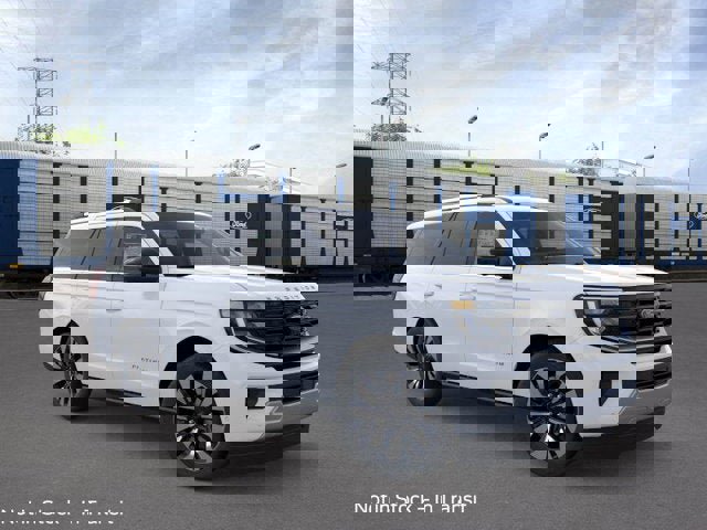 New 2026 Ford Expedition Platinum w/ Driver's Package image 7