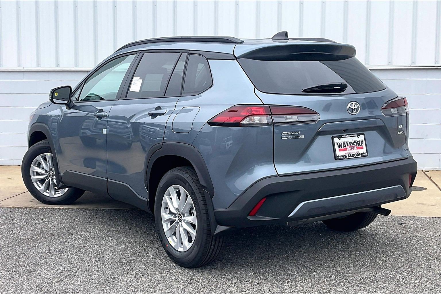 New 2026 Toyota Corolla Cross LE AWD/4WD image 3