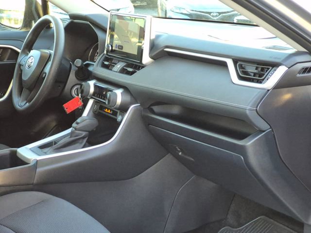 Used 2025 Toyota RAV4 LE image 21