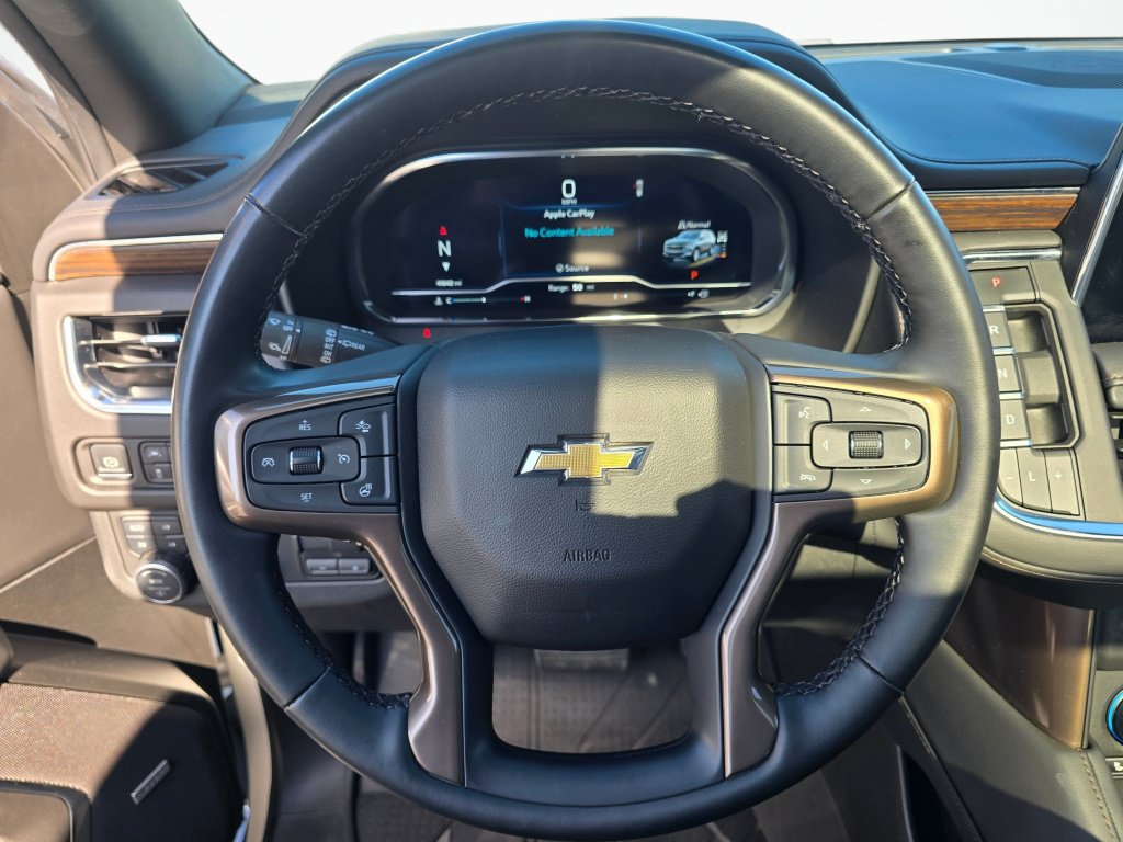 Used 2024 Chevrolet Suburban High Country AWD/4WD image 42