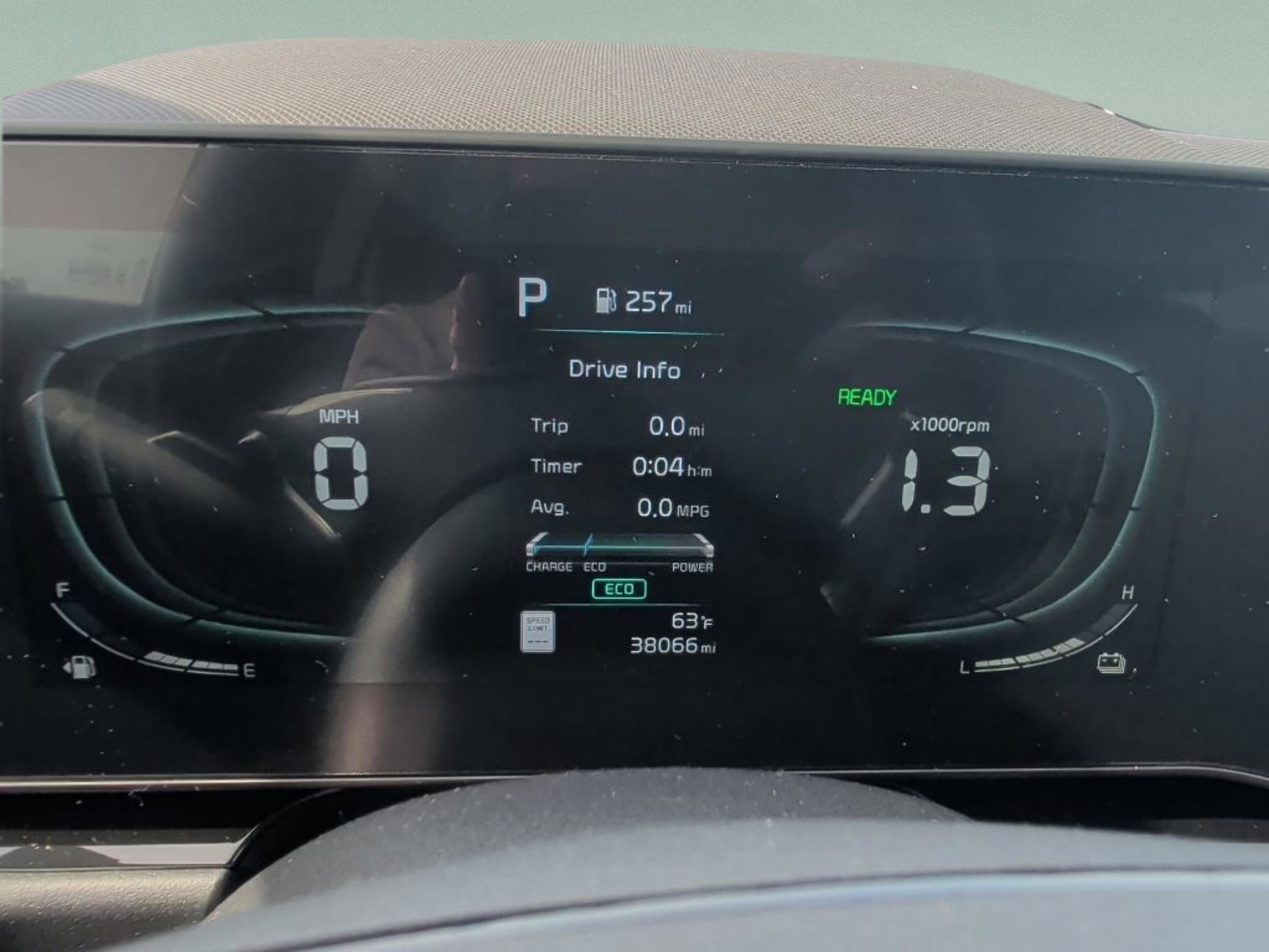 Used 2023 Kia Niro EX FWD image 15