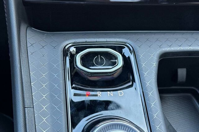 New 2025 Jeep Wagoneer Launch Edition image 20