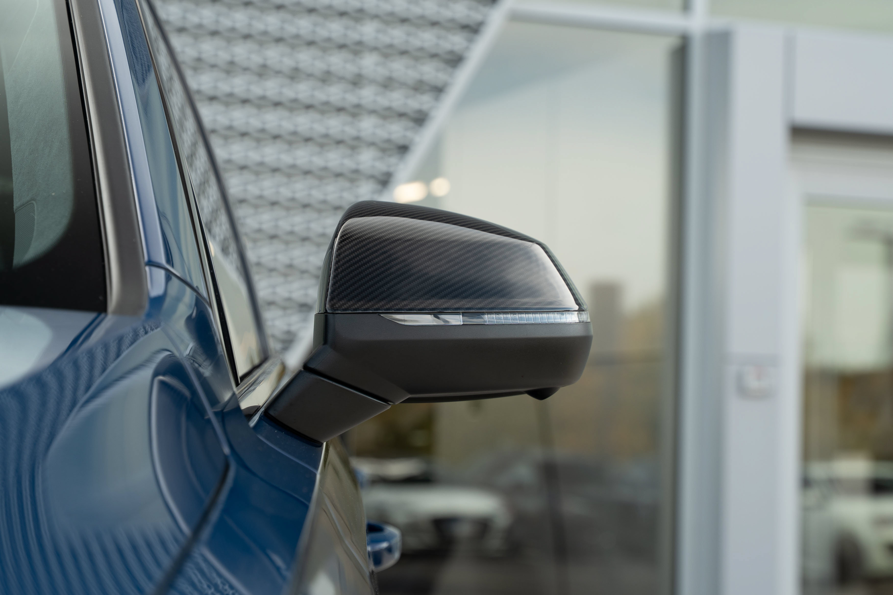 Certified 2025 Audi SQ7 Prestige AWD/4WD image 41