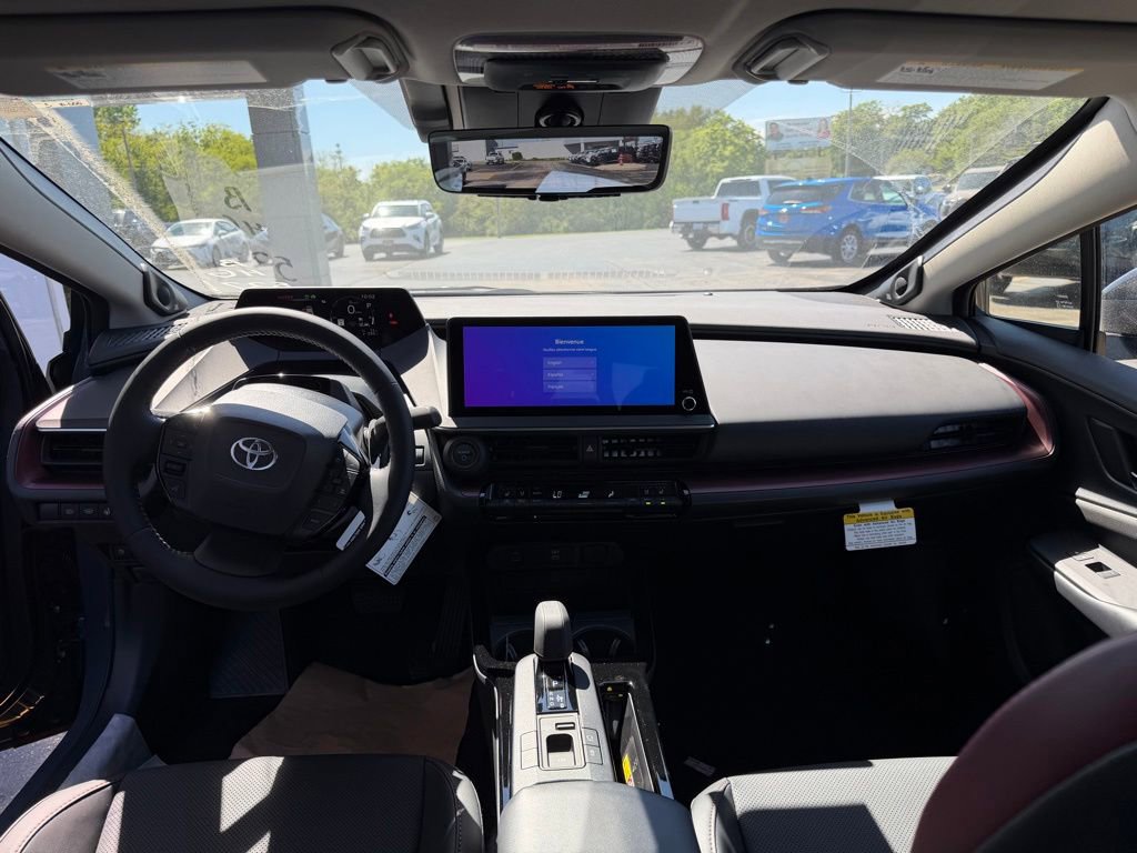 New 2026 Toyota Prius Plug-In Hybrid FWD image 9