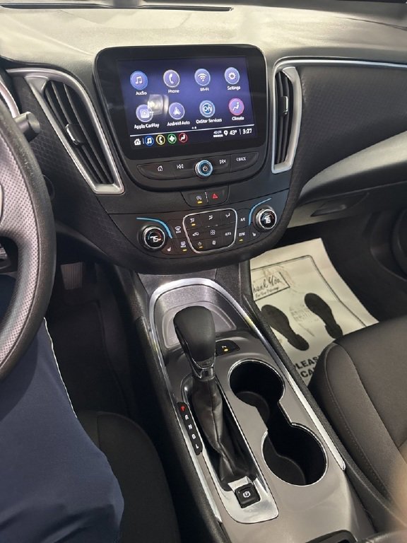 Used 2025 Chevrolet Malibu LT image 20