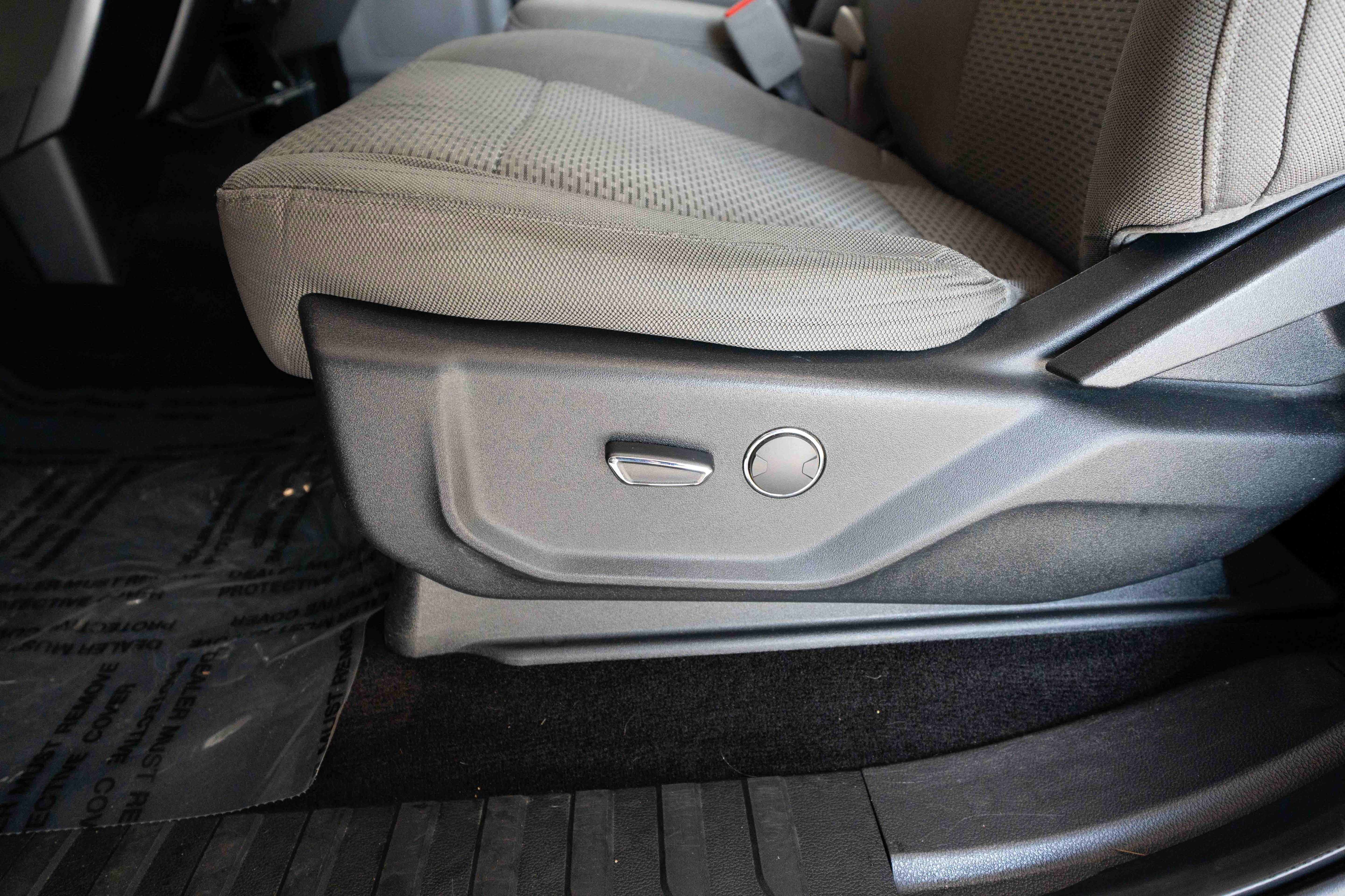 Used 2016 Ford F150 XLT w/ Equipment Group 301A Mid AWD/4WD image 12