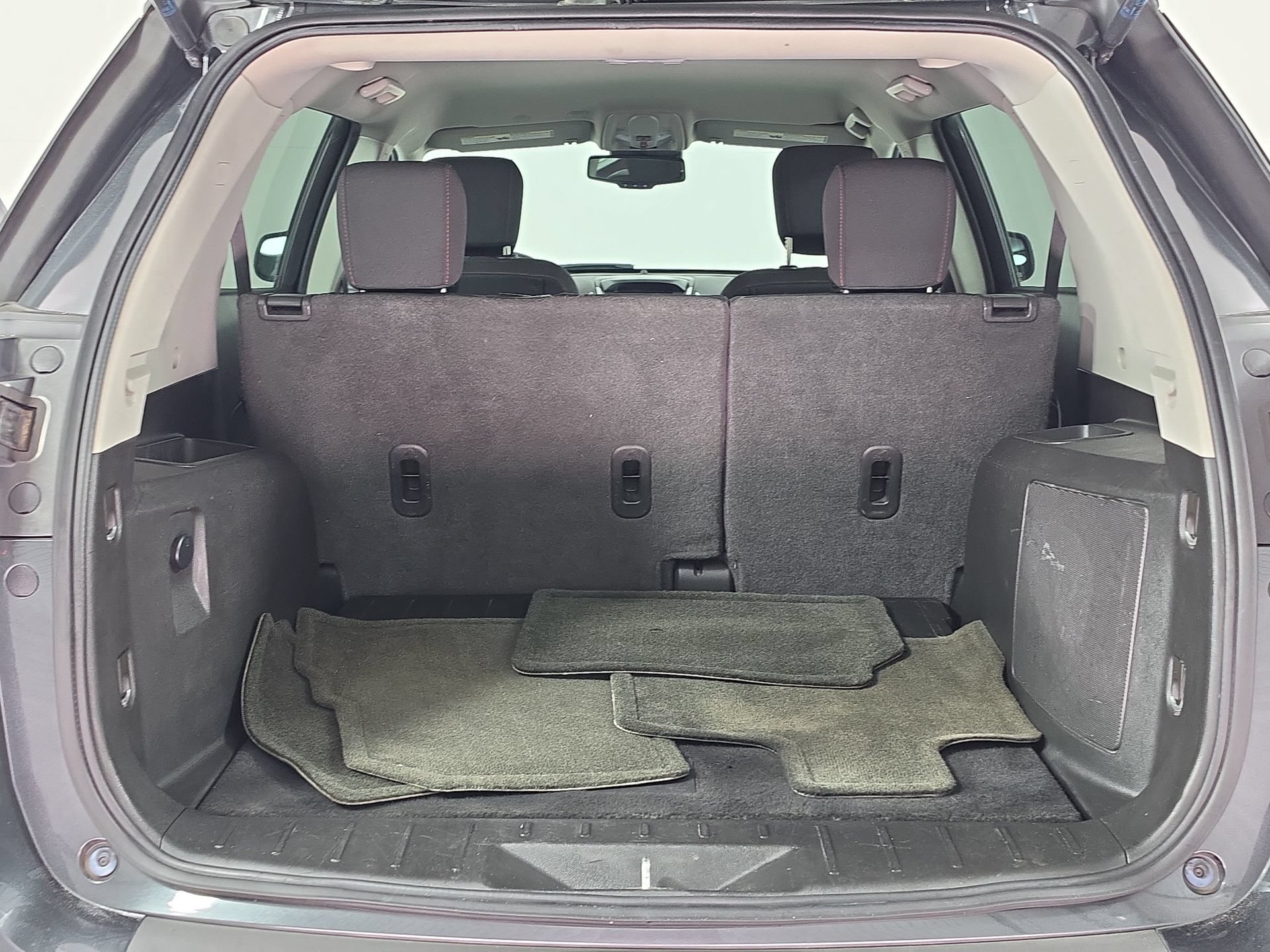 Used 2017 GMC Terrain SLE FWD image 12