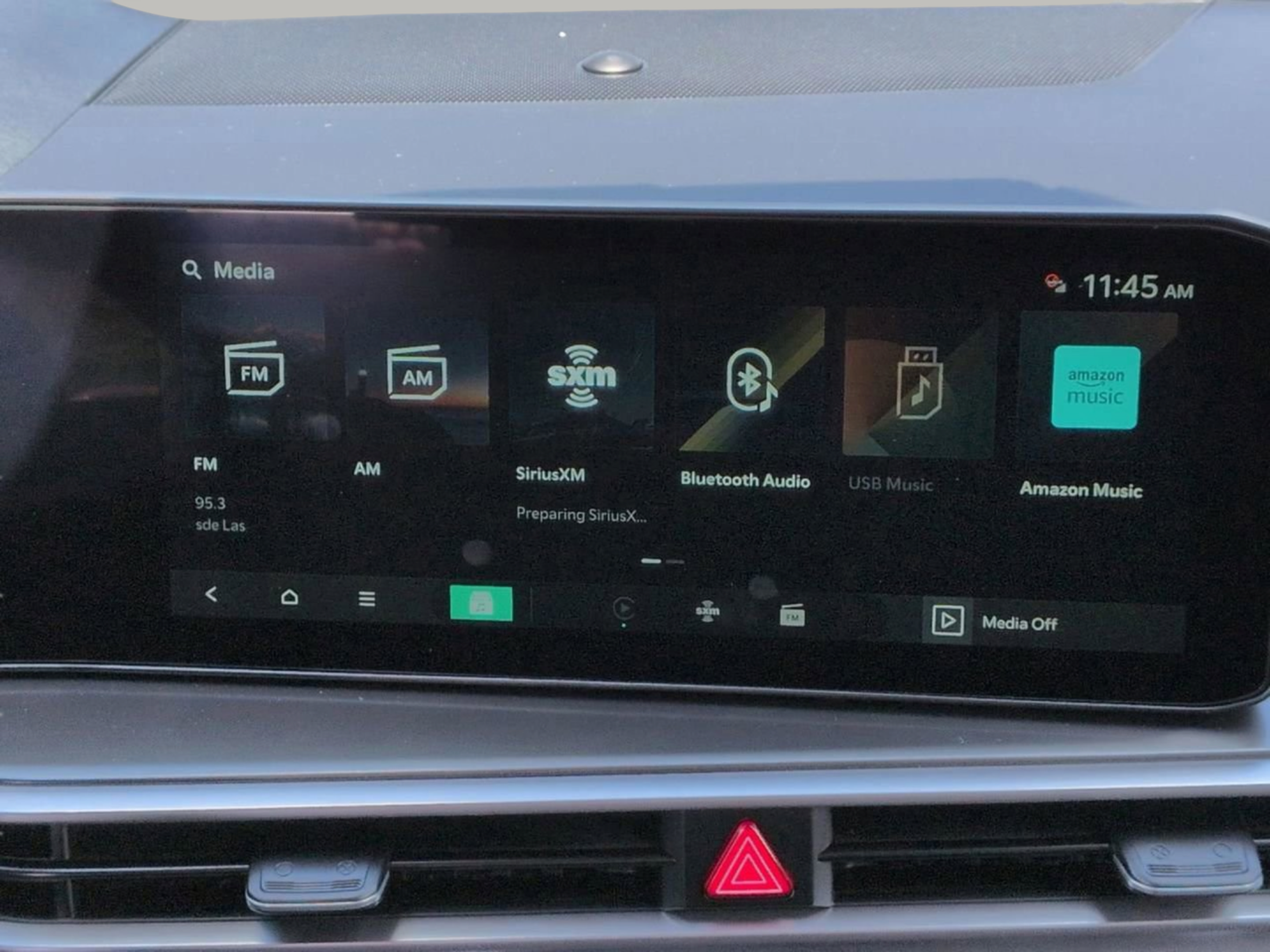 New 2026 Kia Sorento S w/ S Panoramic Sunroof Package FWD image 15
