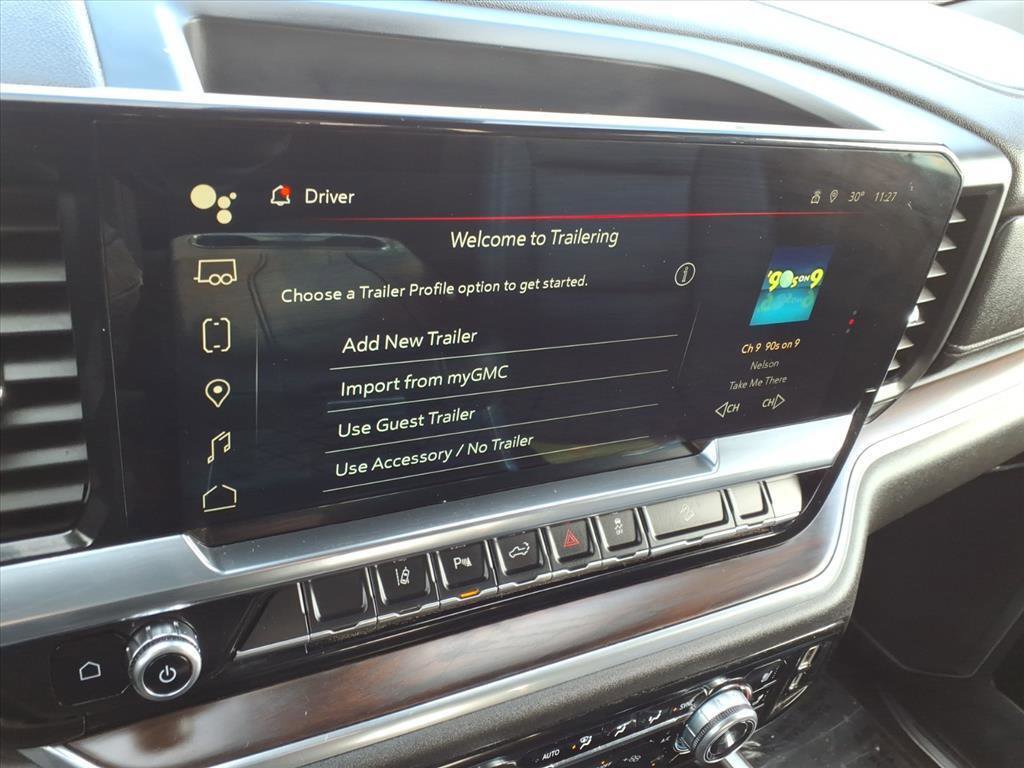 Used 2024 GMC Sierra 2500 SLT w/ SLT Premium Package image 17