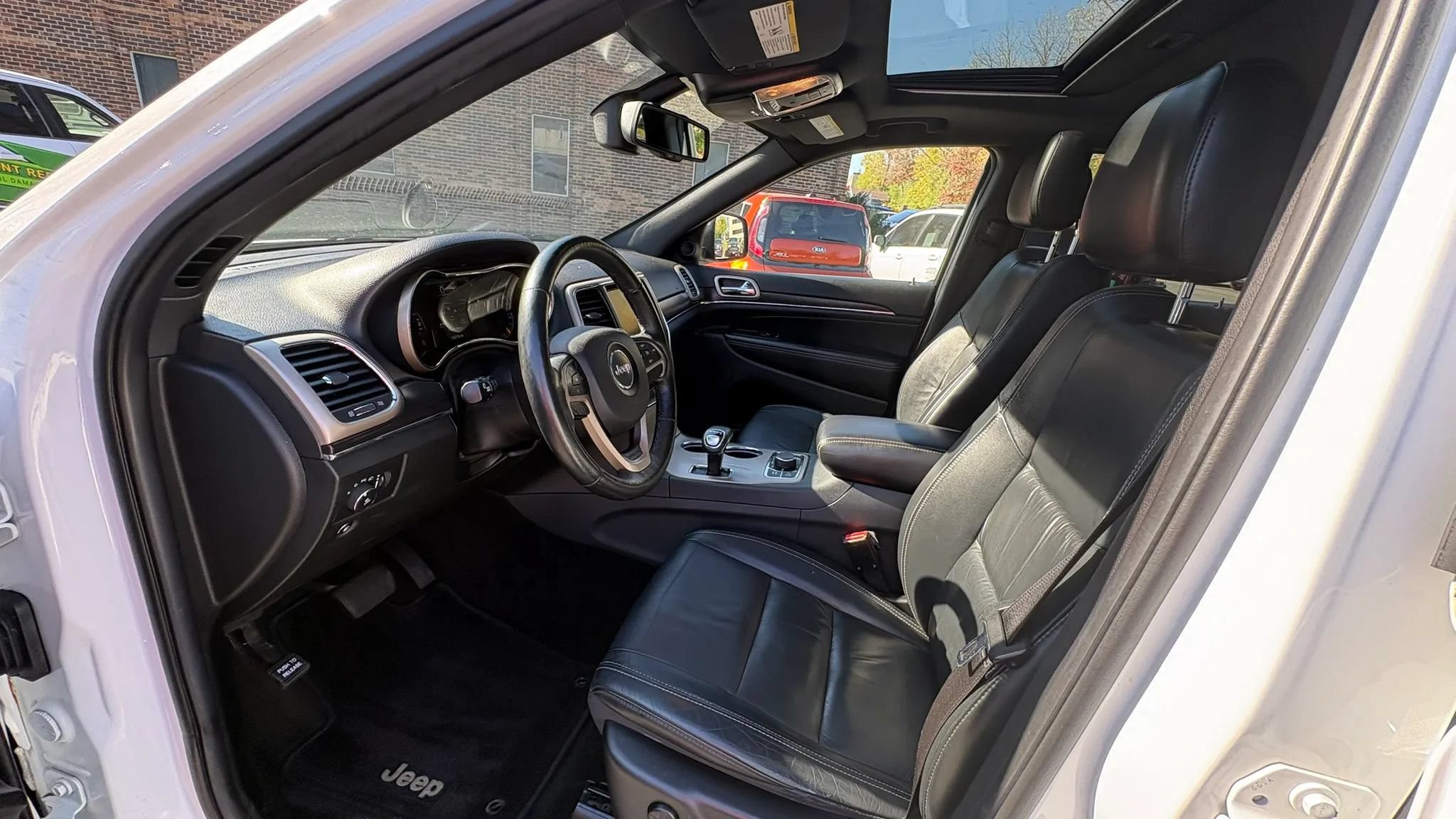Used 2014 Jeep Grand Cherokee Limited AWD/4WD image 21