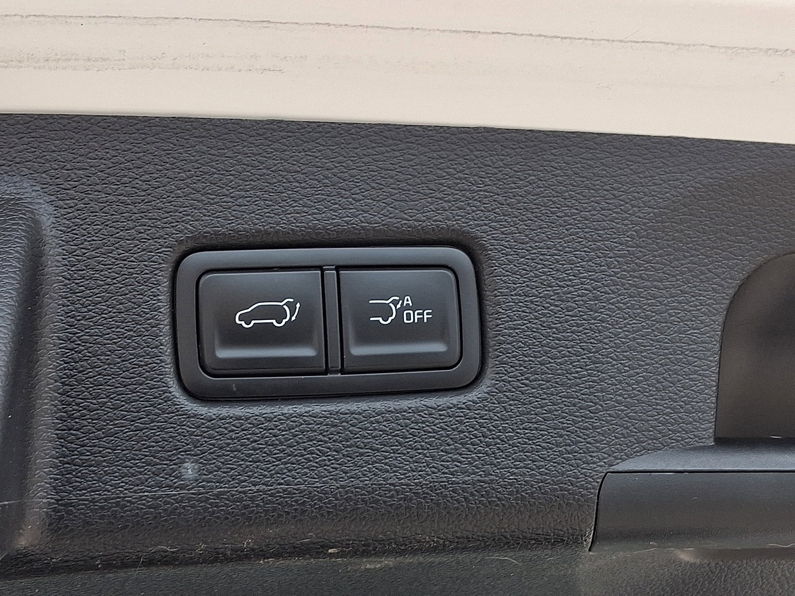 Used 2024 Kia Telluride SX w/ Towing Package image 35