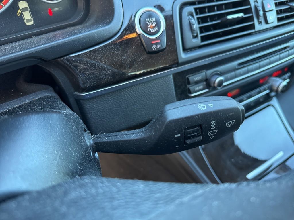 Used 2013 BMW 528i xDrive Sedan image 33