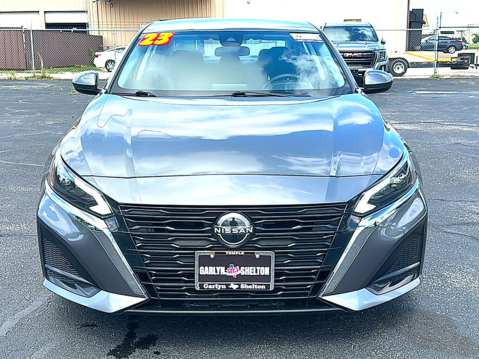 Used 2023 Nissan Altima 2.5 SV image 11