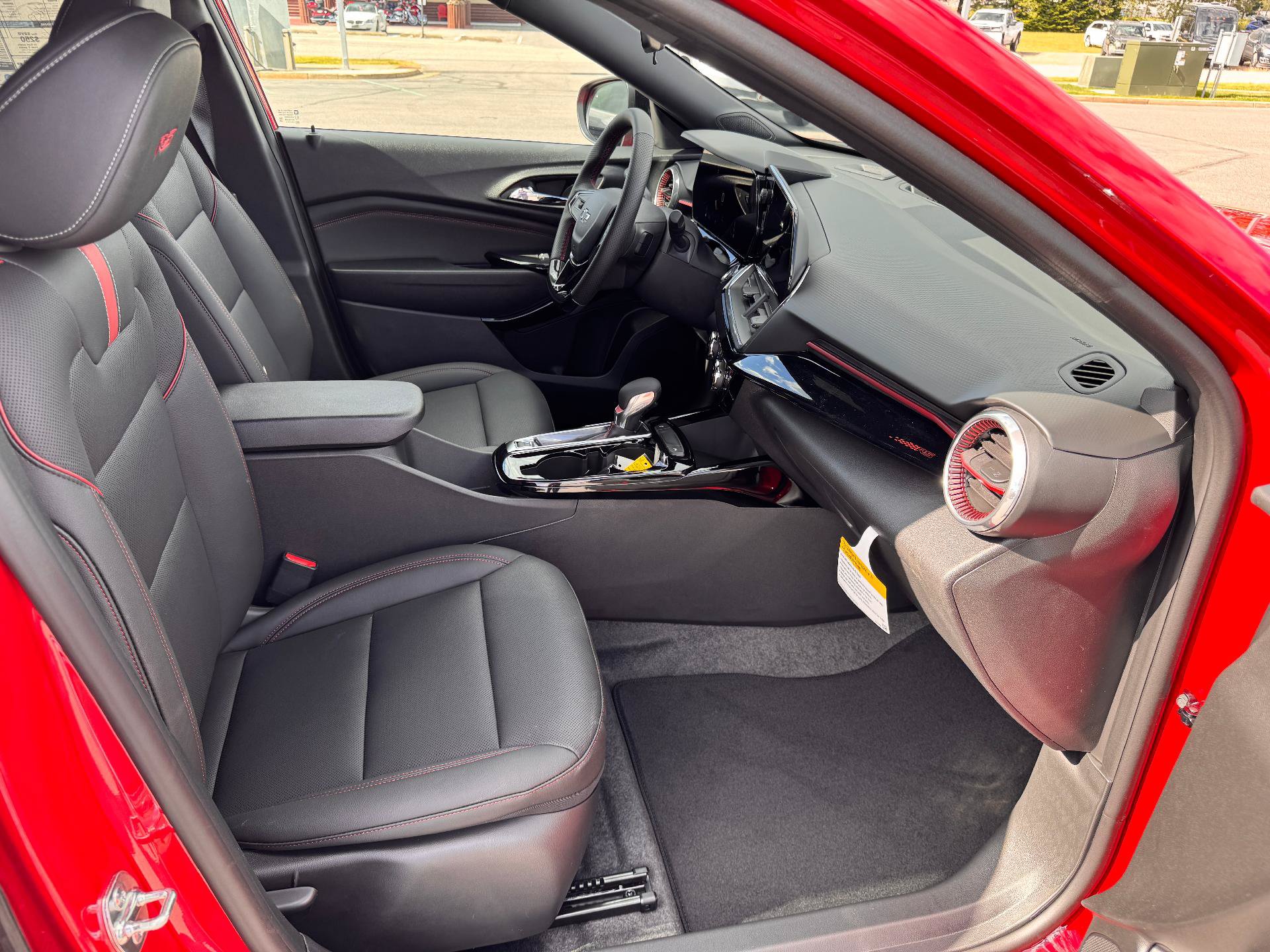 New 2026 Chevrolet Trax RS w/ Driver Confidence Package FWD image 16