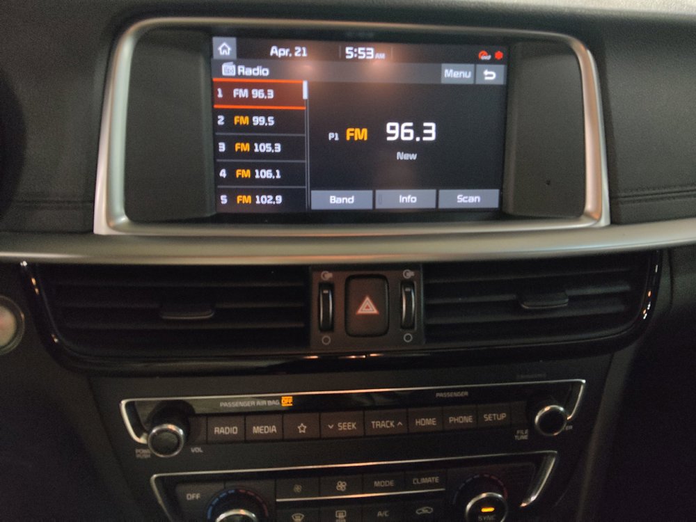 Used 2020 Kia Optima EX FWD image 25