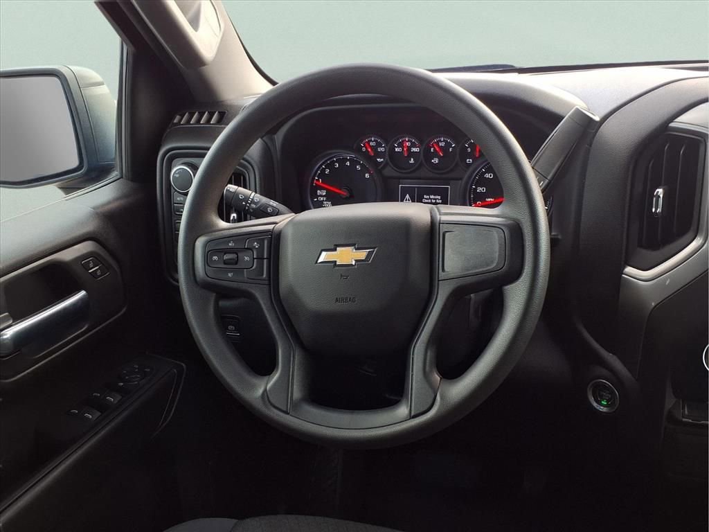 Used 2024 Chevrolet Silverado 1500 Custom image 14