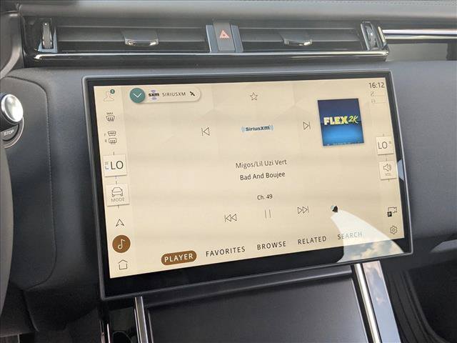 New 2026 Land Rover Range Rover Velar Dynamic SE AWD/4WD image 12