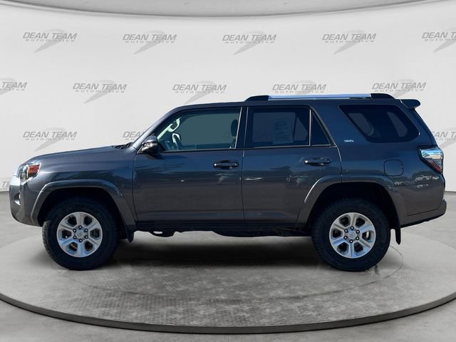 Used 2023 Toyota 4Runner SR5 Premium w/ Moonroof Package AWD/4WD image 4