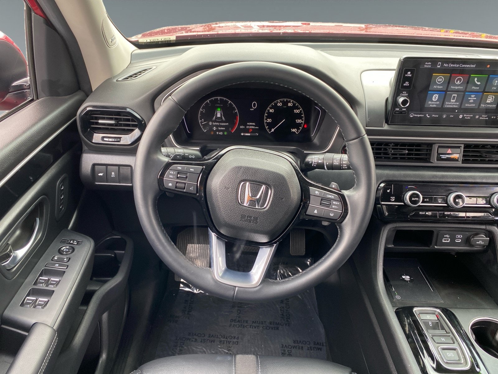 Used 2025 Honda Pilot Touring image 12