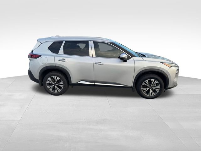 Used 2023 Nissan Rogue SV w/ SV Premium B Package image 10