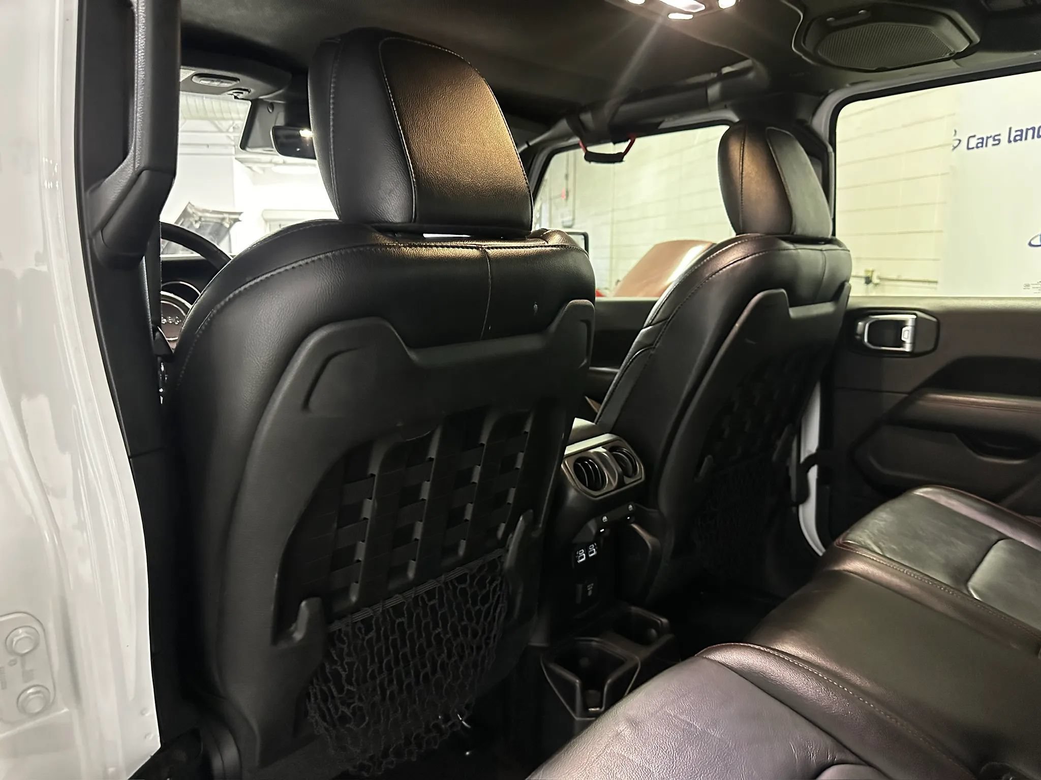 Used 2020 Jeep Gladiator Rubicon AWD/4WD image 13