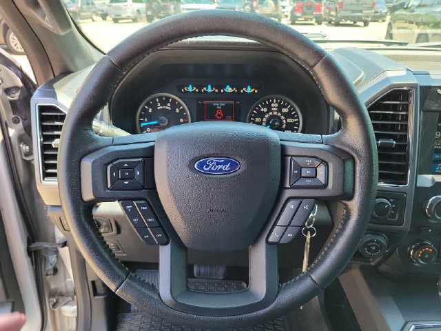 Used 2018 Ford F150 XLT w/ Equipment Group 302A Luxury AWD/4WD image 23