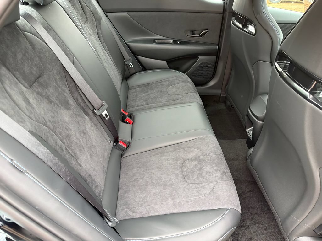 New 2026 Hyundai Elantra N FWD image 16