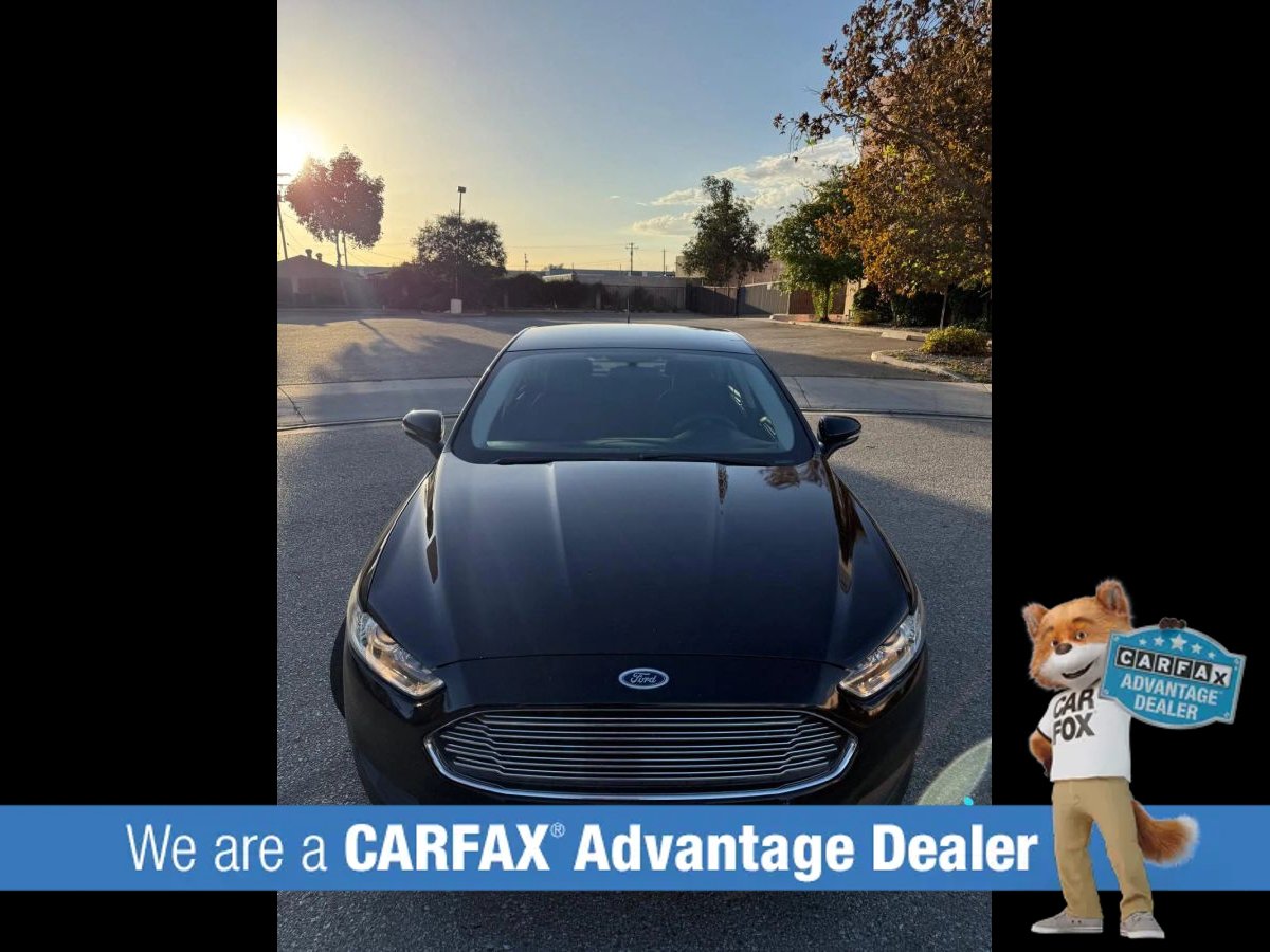 Used 2016 Ford Fusion SE FWD image 15